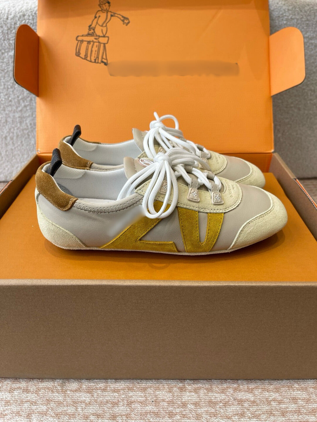 LV #18