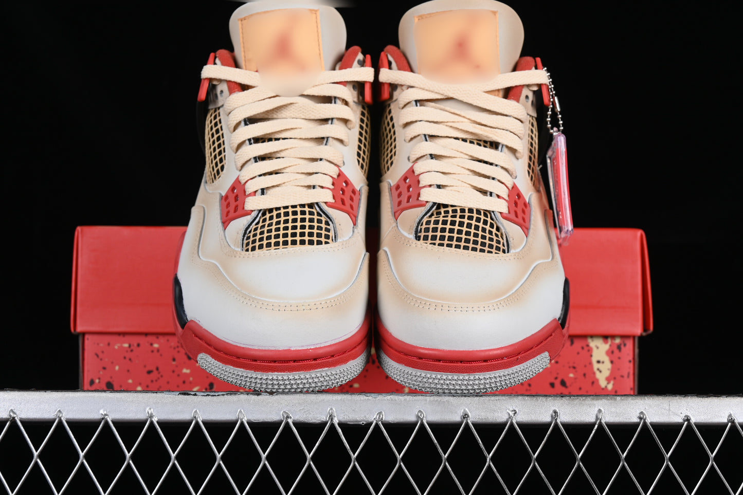 AJ4 #19