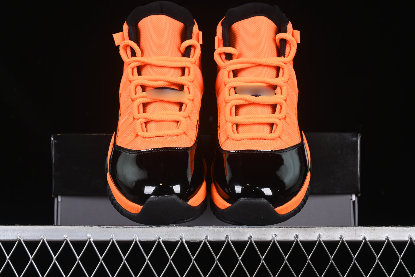 AJ11 #11