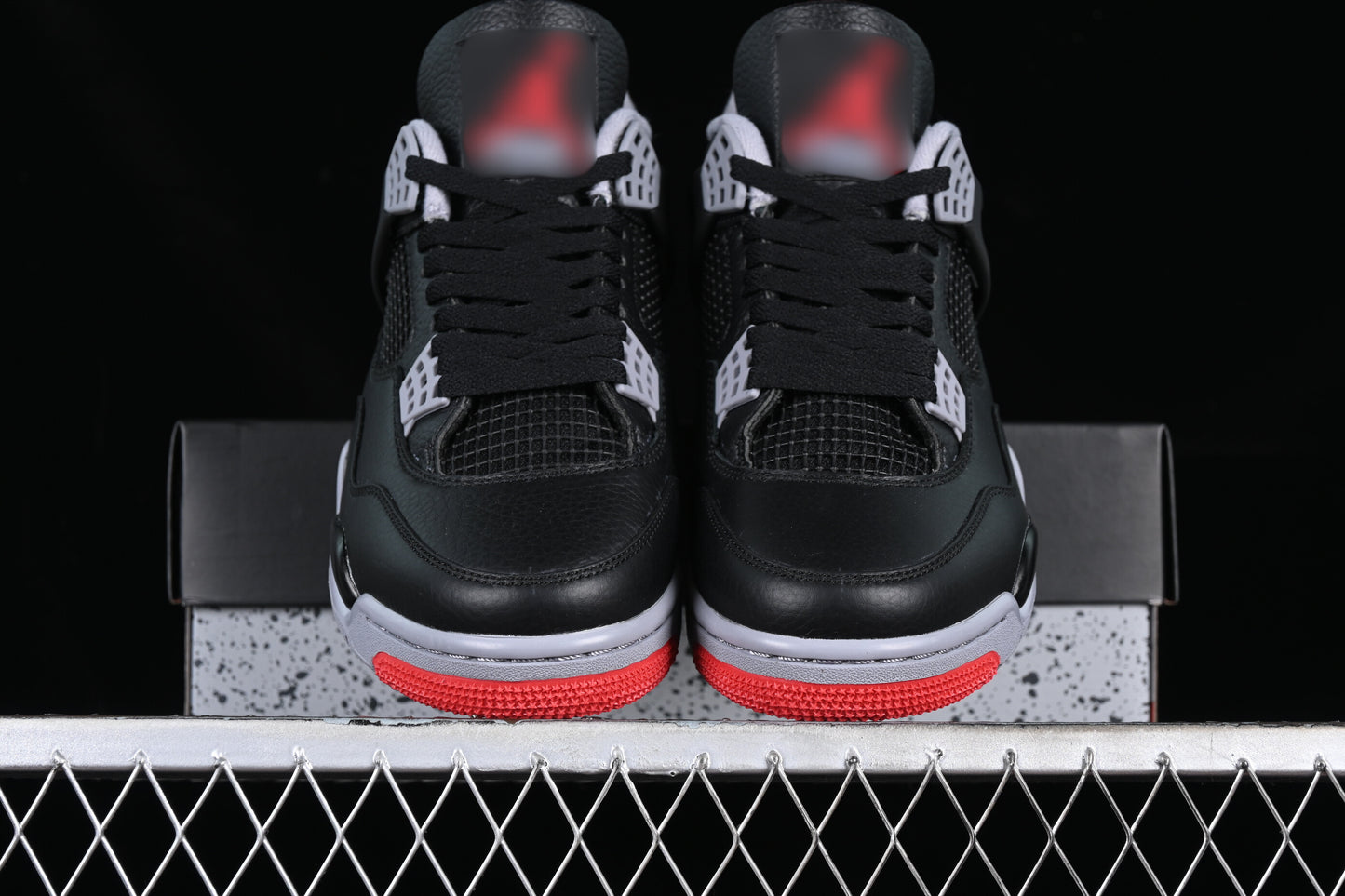 AJ4 #32