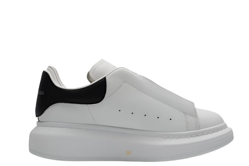 Alexander McQueen’s White and Black No show laces