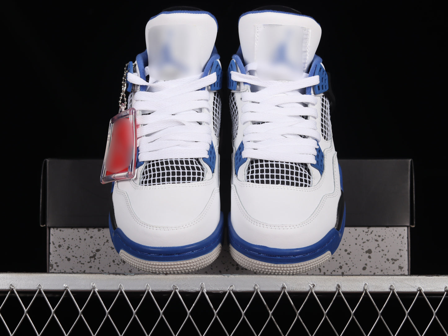 AJ4 #25